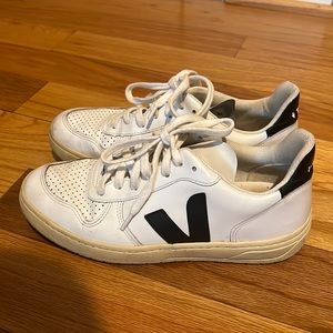Veja Sneakers